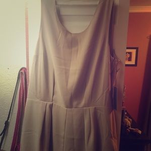 NWT Jennifer Lopez Romper in Jennifer Pink Size 14